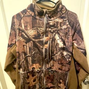 Redhead lightweight hunting top